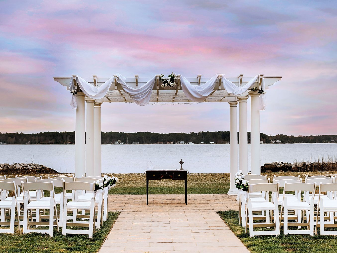 The Shores Pergola